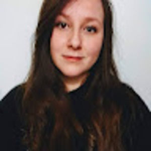 Meet your Posher, Stephany